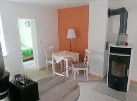 Ferienwohnung im Gartenhaus，位于克尔布拉的酒店