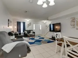 2 BDR with Free Parking! 2M to Broadway!
