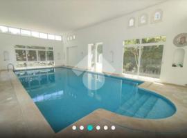 villa katia，位于甘达坞伊港的酒店