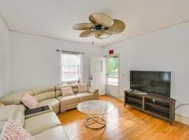 9 Mi to Dtwn Boston: Cozy Malden Apartment