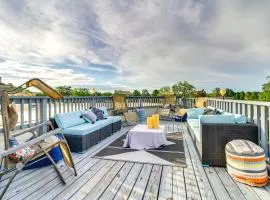 Deck, Putting Green and Views Albuquerque Oasis