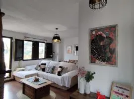 La Castaña y la Uva