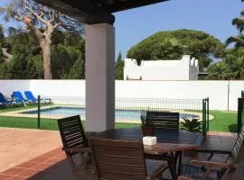 Casa Rural Elena Roche Viejo solo familias y parejas