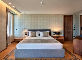 VALIS LUXURY Hotel，位于伏罗拉的酒店