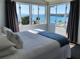Oneroa Bay View Apartment，位于欧尼罗亚的公寓
