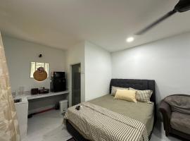 Rahim Tiny Homestay Kuala Kangsar，位于Kampong Kapala Bendang的酒店