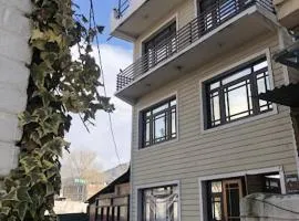 Hotel Kashmir Inn Srinagar