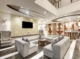 Hotel All Iz Well - Traveller Choice Award winner 2025
