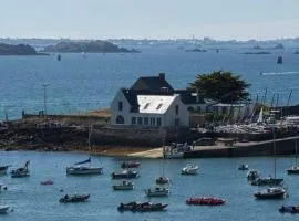 Chambre près de la mer