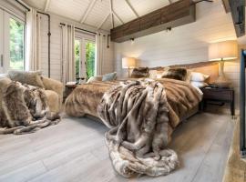 The High Longtail Lodge - Ridgestone，位于鲍内斯温德米尔的木屋