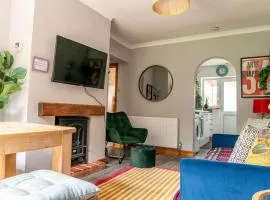 6 Riverside Apart Sleeps 5 NEC 7mins BHX 8mins