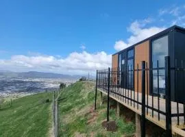 Aorangi Peak Cabins 1 by Tiny Away，位于罗托鲁瓦的豪华帐篷营地