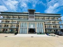 The Chev Hotel，位于Ban Nong Pla Duk的酒店