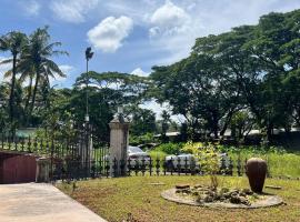 Beena's homestay，位于Edappally的酒店