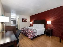 Red Roof Inn，位于West Point的酒店