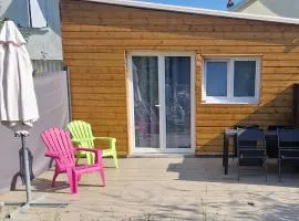 Studio Renard quartier marais, terrasse en rez de jardin, matelas confort