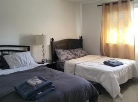 Lovely Townhouse for Short-Term Stay，位于渥太华的酒店