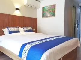 New studio with AC Free parking