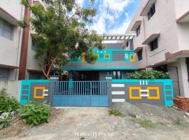 Srirangam Service Apartment，位于斯里兰格姆的酒店