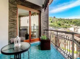 Elegante casa con Garage AC WiFi balcony