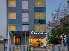 Comfort Inn Grand, Kaushambi，位于加济阿巴德的酒店