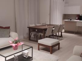 Nicosia North Paradise - Private room in shared Modern Apartment，位于北尼科西亚的酒店