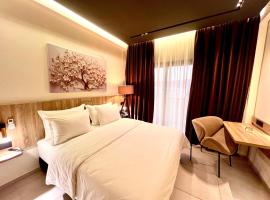 Hôtel Le Manoir，位于塔扎的酒店