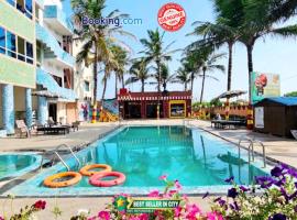 Hotel Sapphire International Puri হোটেল স্যাফায়ার ইন্টারন্যাশনাল পুরী- Rooms-sea view, Swimming-pool, fully-air-conditioned-hotel with-lift-and-parking-Restaurant-facility，位于普里的酒店