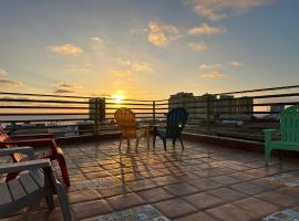Las Mariposas Mini Suites，位于罗萨里托的酒店