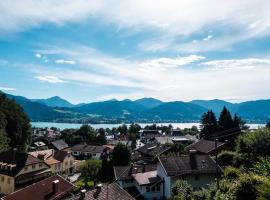 Design Suite Maximilian Tegernsee - Das Alpbach，位于泰根塞的自助式住宿