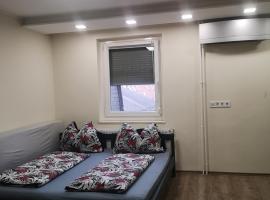 Tp Apartman，位于陶波尔曹的酒店