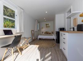 Otaki Beach Guesthouse，位于Otaki Beach的旅馆