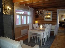 Mama's house Skandinavia lake in Ivalo，位于Akujärvi的酒店