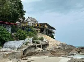 Haad Rock House