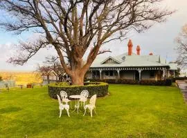 Beautiful Federation Residence for 16 Guests great for wedding functions