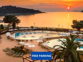 Remisens Hotel Albatros-All inclusive，位于察夫塔特的酒店