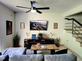 Casa 3 Hab Terraza Condominio VIP，位于América的酒店