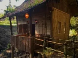 Rumah Kayu Bumi Sikabu