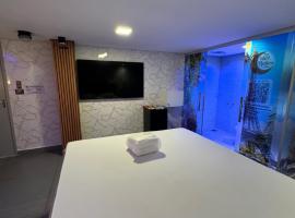 Hotel 1001 noites prime，位于Macacos的酒店