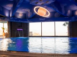 Hotel Termal Lux & Spa，位于Bansko的酒店