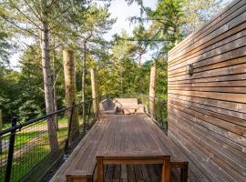 Stylish Stay with Sauna，位于Antoing的酒店