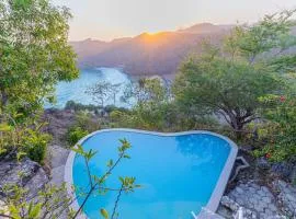 Baron Beach Bungalow