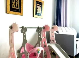 KAF Homestay for Musliim only with Pool, 3 Bedroom with Aircond, Smartkey concept, Kids Fun Stay-SlideSwingTrampoline