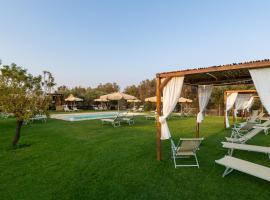 Bellavita and pool，位于布林迪西的酒店