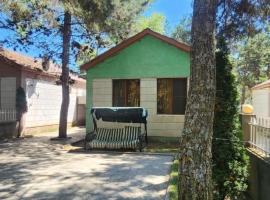 Nice Cottages lake Sevan，位于塞凡的酒店