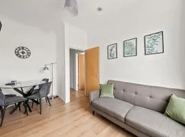 Central Reading - 3 bed apartment