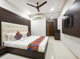 FabHotel KK Continental 50 Meter from Railway Station - Amritsar，位于阿姆利则拉加杉锡国际机场 - ATQ附近的酒店