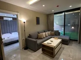 Chic Apartments For Rent ave0-1