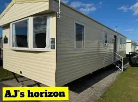 Rhyl - Caravan - Sleeps 8 - Pet Friendly