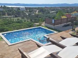 Villa Scolopax rusticola Skradin with heated pool